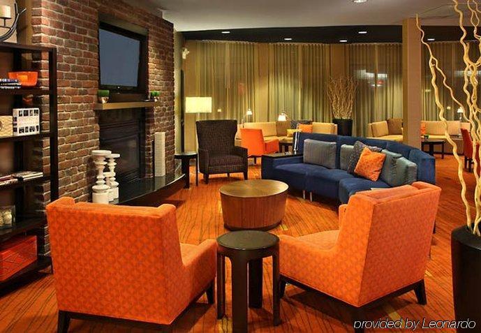 Courtyard By Marriott Providence Warwick Hotel Екстериор снимка